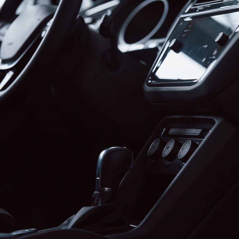 Dystrybutor hurtowy części do samochodów 1